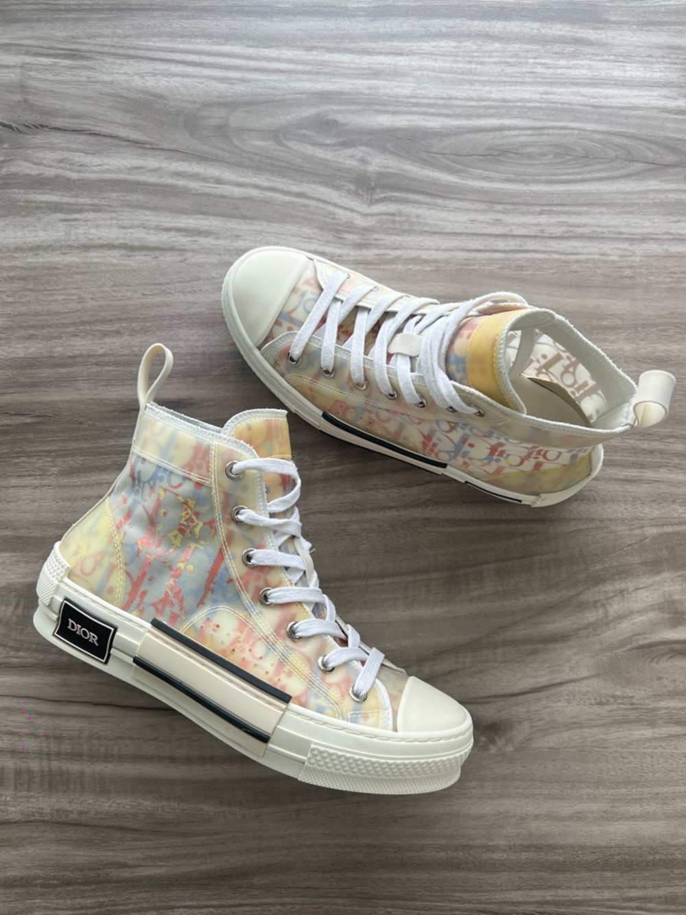 Christian DIOR B23 Oblique High Size 7.5 (EU 37.5) Womens